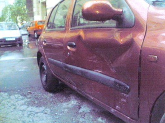 S-a răzbunat pe vecina de bloc: i-a 